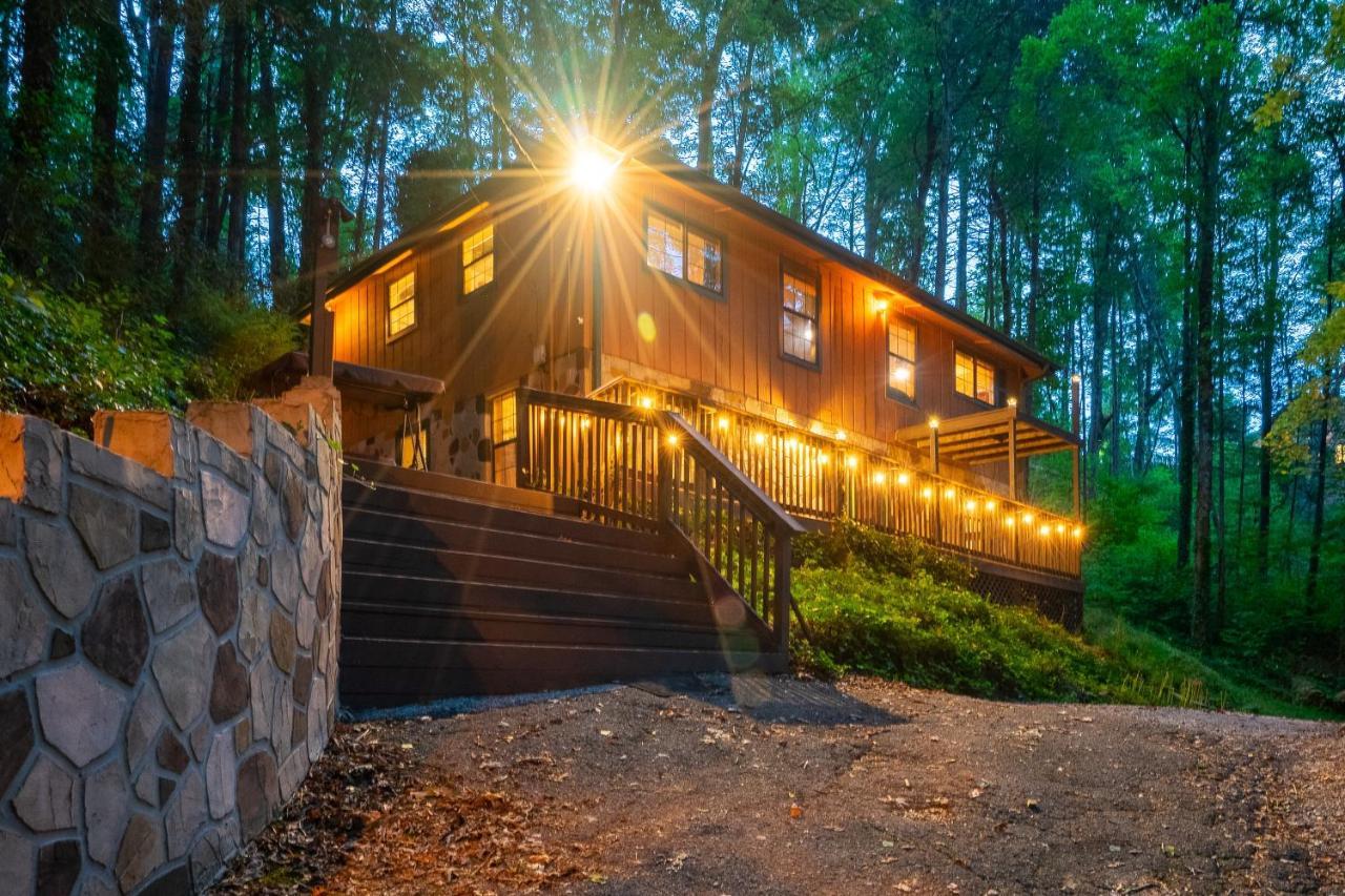 The Eagle'S Nest Mountain Cabin 蓋特林堡 外观 照片