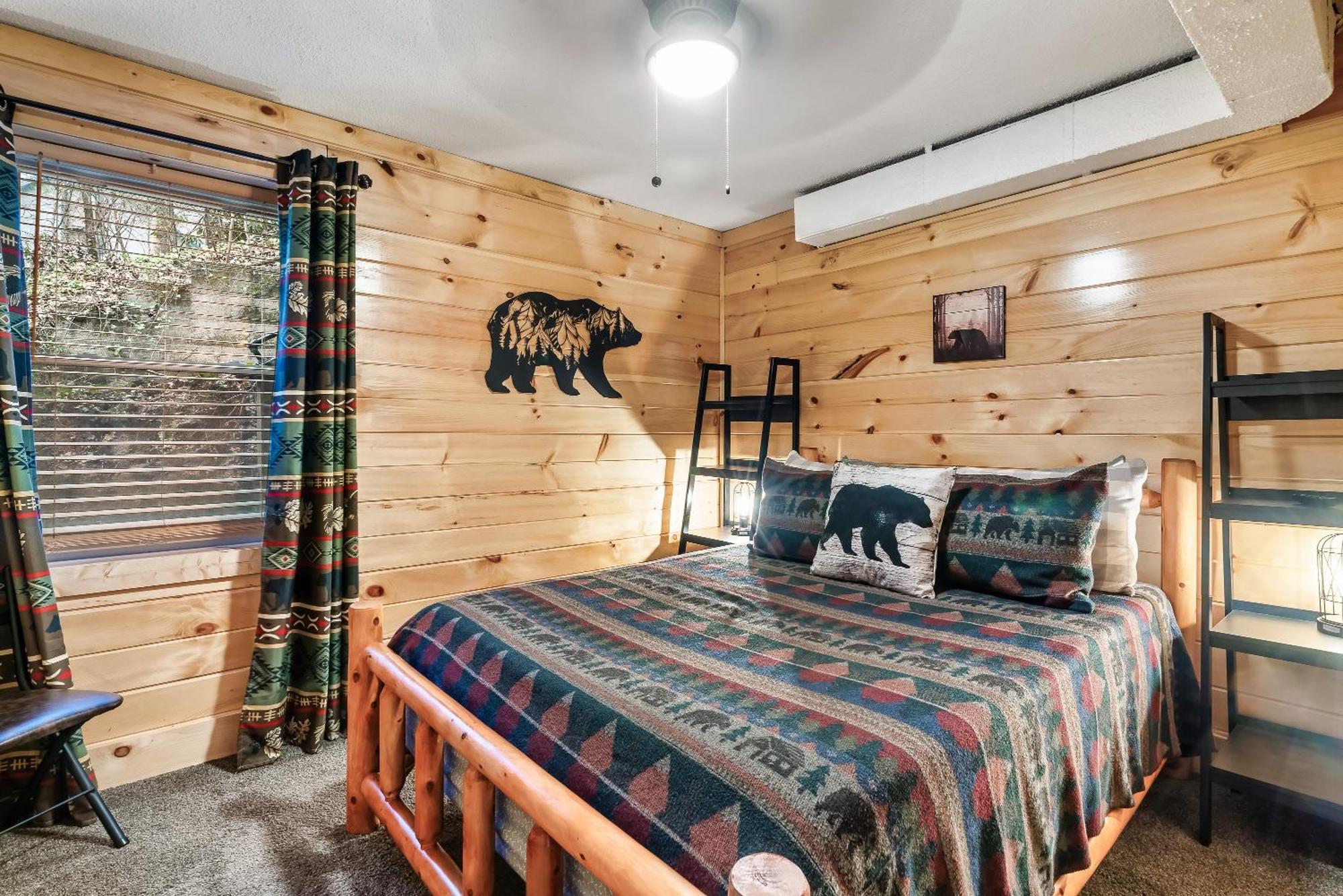 The Eagle'S Nest Mountain Cabin 蓋特林堡 外观 照片